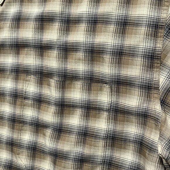 Royal Robbins Shirt Outdoor Hiking Gorpcore Beige Short Sleeve Men's size XXL - Picture 3 of 9